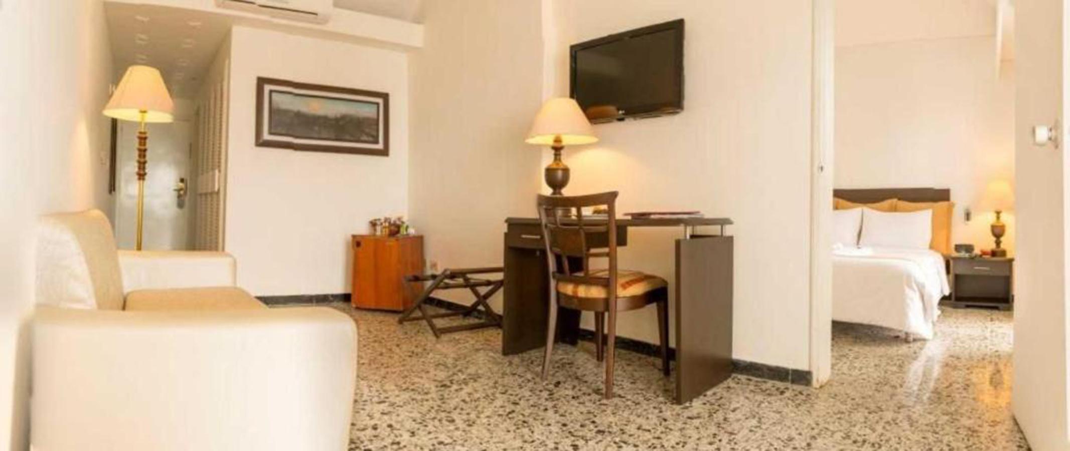 Hotel Tequendama Inn Estacion Buenaventura Exterior photo